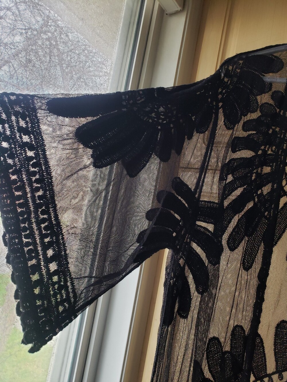 Black Lace Overlay Maxi Dress - Picture 2 of 3